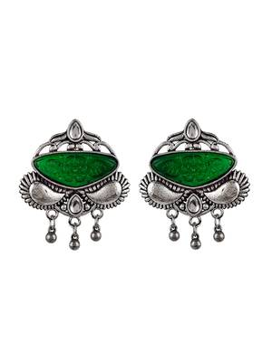 Green earrings 3