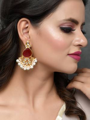 Red earrings 2