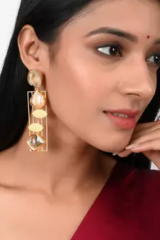 Gold earrings