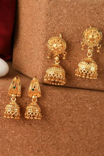 Gold earrings