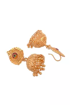 Gold earrings
