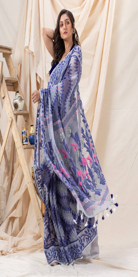 Traditional Ash Gray Soft Dhakai Creeper Jamdani Saree Without Blouse