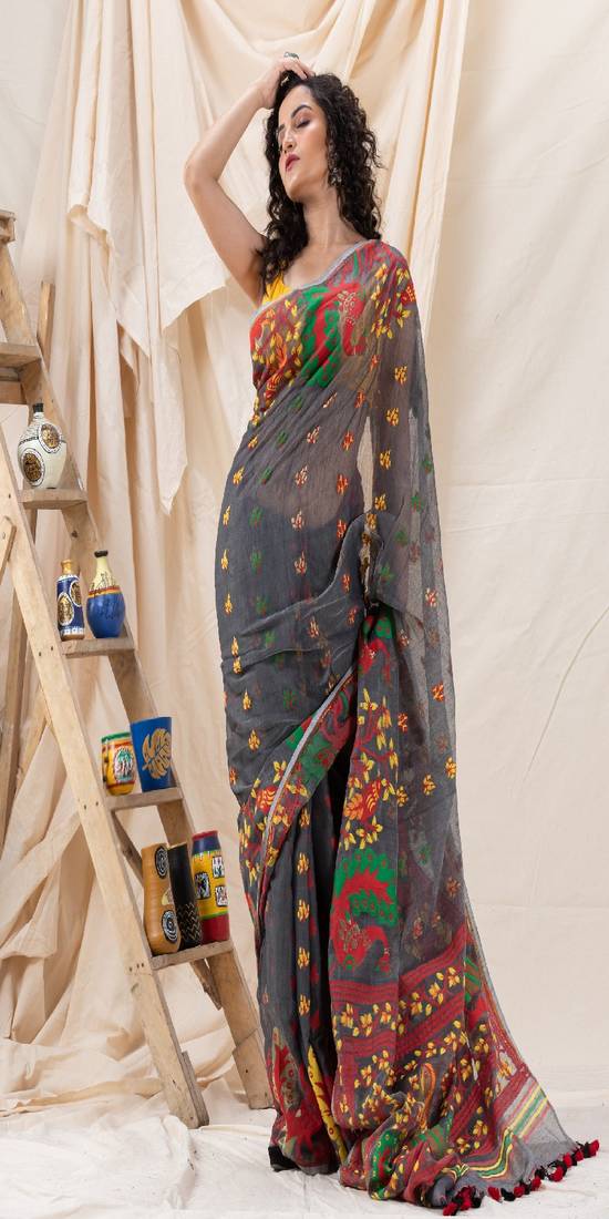 Traditional Gray Soft Dhakai Jamdani Saree Without Blouse