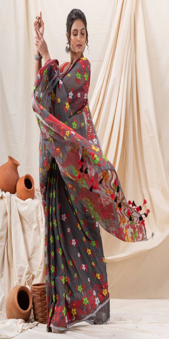 Traditional Dark Grey Flower Soft Dhakai Jamdani Saree Without Blouse