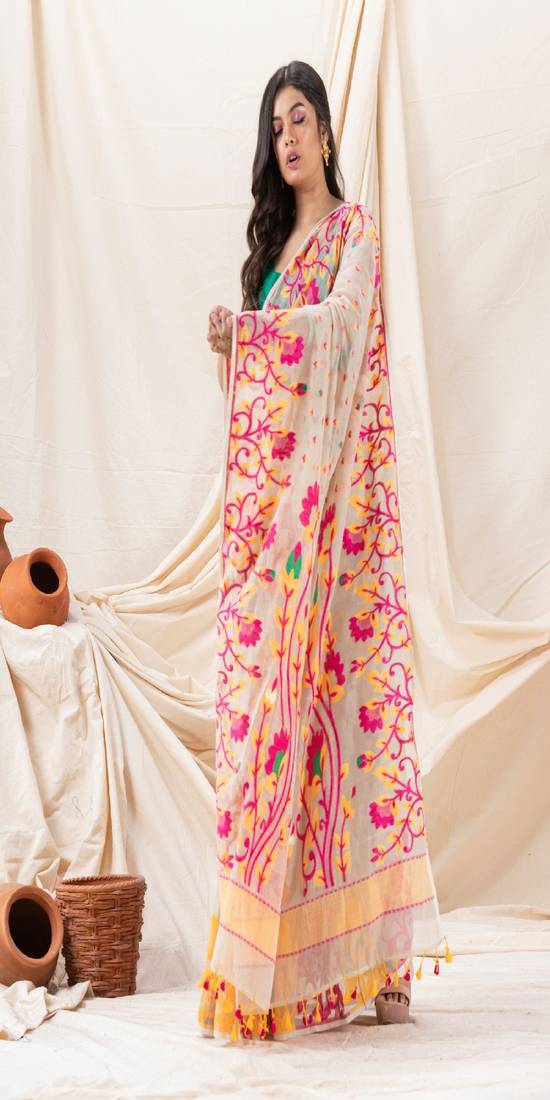 Traditional Tan Flower Cotton Blend Soft Dhakai Jamdani Saree