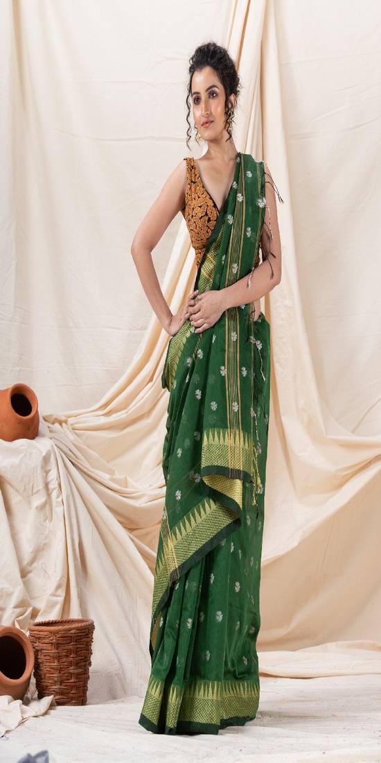 Traditional Cotton Blend Dark Green Handloom Saree