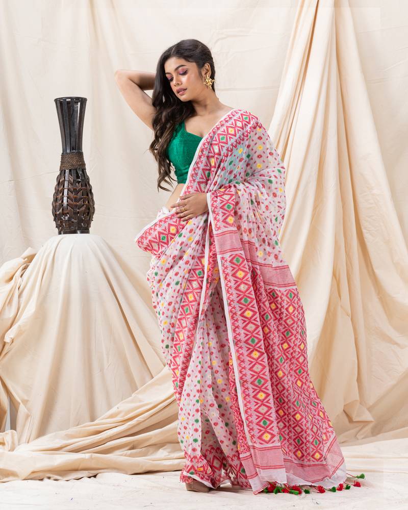 Traditional White Red Soft Dhakai Jamdani Saree
