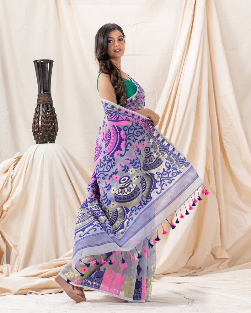 Traditional Silver Grey Pitcher Soft Dhakai Jamdani Saree Without Blouse