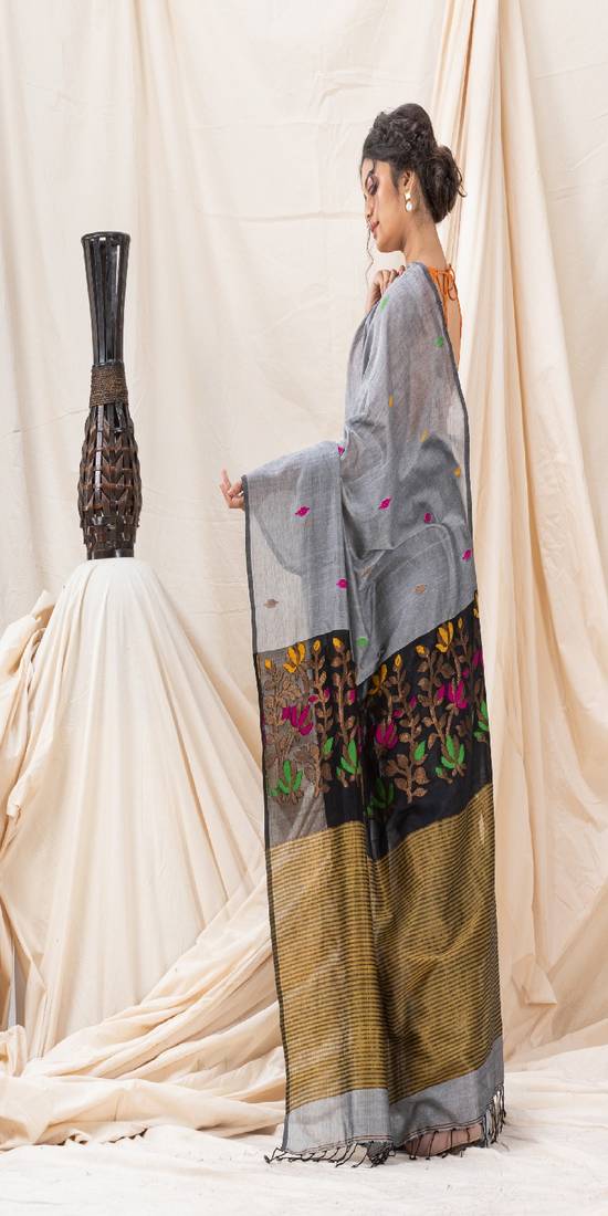 Traditional Silver Grey Soft Cotton Jamdani Saree