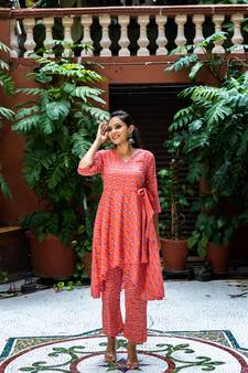 Weavllite Women's Peach  Pure Cotton Block printed Kurta Set