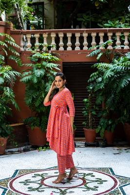 Weavllite Women's Peach  Pure Cotton Block printed Kurta Set 5