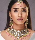 Pink pearl jewellery