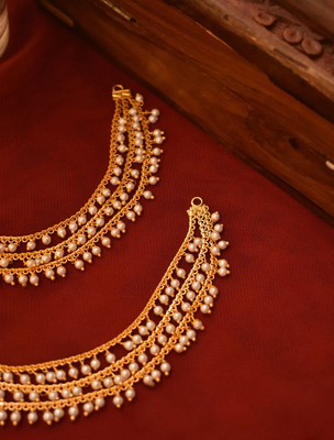 Gold pearl hair-accessories 2