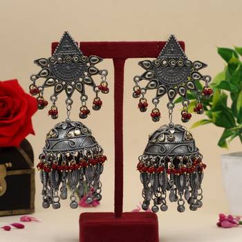 Maroon jhumkas 1