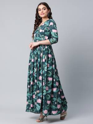 Dark-green printed crepe long-kurtis 4