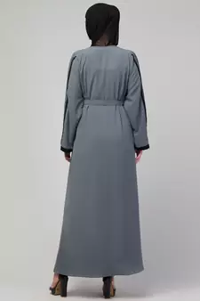 Women's latest shrug style design abaya with belt
