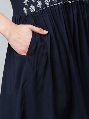 Navy-blue printed rayon short-kurtis 5