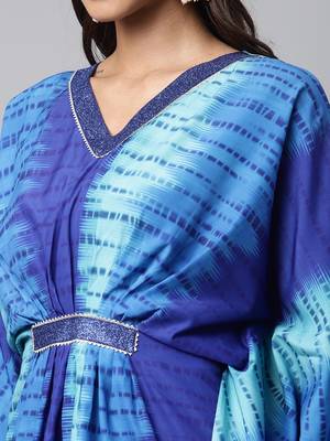 Royal-blue printed crepe kaftans 5