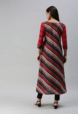 Maroon Abstract Print Cotton Blend Fit & Flare Kurta 2