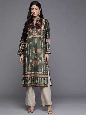 Green printed velvet long-kurtis 3