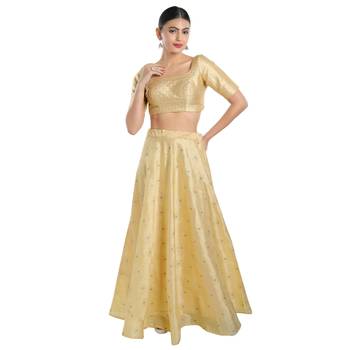 Mmore Women's Gold Brocade Back Open Readymade Saree Blouse 4