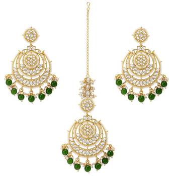 Gold Plated Traditional Big Kundan & Pearl Chandbali Earrings with Maang Tikka Set for Women/Girls  3