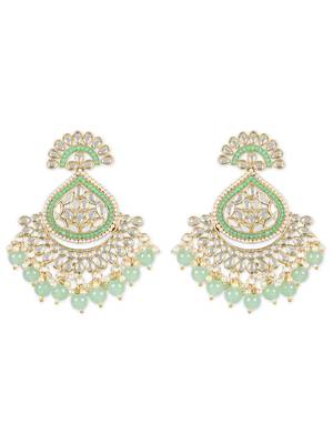 Gold Plated Traditional Kundan & Pearl Chandbali Earrings with Maang Tikka Set for Women/Girls  4