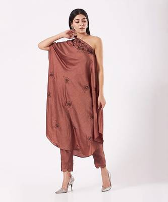 Nude Brown Kaftan Set 1