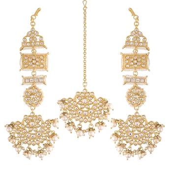 with Stunning Matte Finish Long Traditional Kundan & Faux Pearl Chandbali Earrings with Maang Tikka Set 3