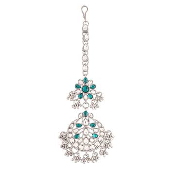 Rhodium Plated Traditional Handcrafted Earrings With Maang Tikka Encased with Faux Kundan & Pearl for Women 5
