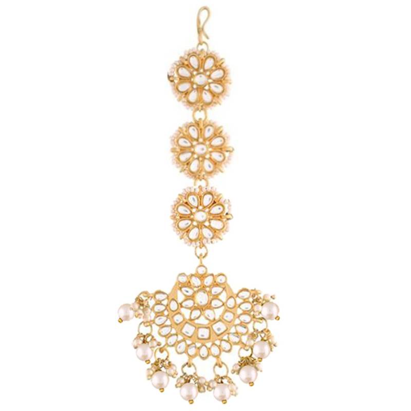 with Stunning Matte Finish Traditional Kundan & Faux Pearl Chandbali Earrings with Maang Tikka Set 