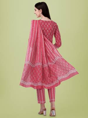 Crimson Red  White Jaipuri Printed Gotta Patti Kurta With Pant and Dupatta Set  4