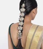 Gold-Plated Metal Traditional Floral Kundan Pearl Studded Beaded Head Chain/Paranda 