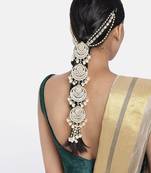 Gold-Plated Metal Traditional Floral Kundan Pearl Studded Beaded Head Chain/Paranda 