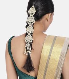 Gold-Plated Metal Traditional Floral Kundan Pearl Studded Beaded Head Chain/Paranda 