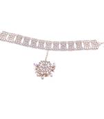 Gold Plated Metal Traditional Floral Kundan Pearl Studded Rajasthani Sheeshphool/Mathapatti for Women 