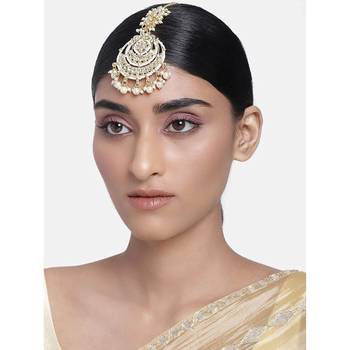 Gold Plated Traditional Kundan Pearl Chandbali Bridal Stylish Maang Tikka for Women  1