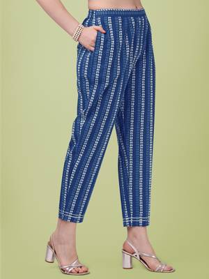 Navy Blue White Jaipuri Printed Gotta Patti Kurta With Pant and Dupatta Set  5