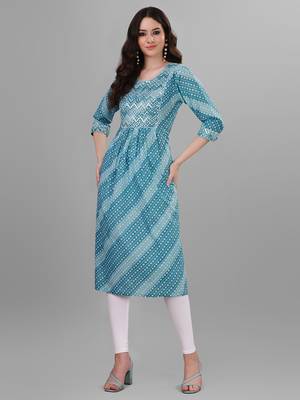 Weavllite Women's Blue  Pure Cotton Cambric Printed Kurta 1