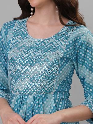 Weavllite Women's Blue  Pure Cotton Cambric Printed Kurta 2