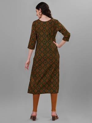 Weavllite Women's Green  Pure Cotton Cambric Block printed Kurta 4
