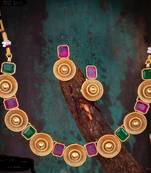 Multicolor necklaces