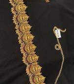 Multicolor waist-belt