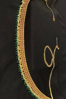 Multicolor waist-belt