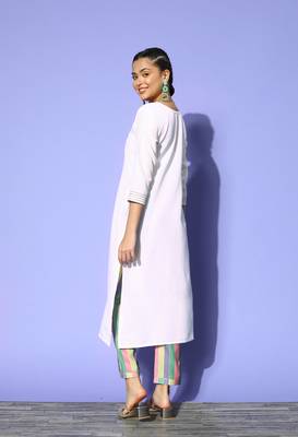 Off White  Solid Zari Embroidery Ruby Silk Kurta Pant Set 3