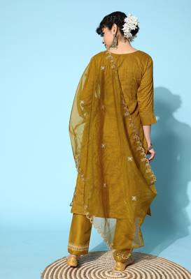 Mustard  Zari Sequence Embroidered Chinon Silk Kurta Pant With Dupatta 4