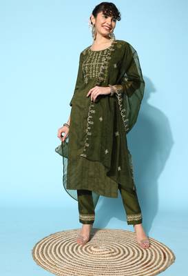 Green Zari Sequence Embroidered Chinon Silk Kurta Pant With Dupatta 2