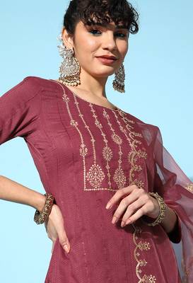 Pink Zari Sequence Embroidered Chinon Silk Kurta Pant With Dupatta 2