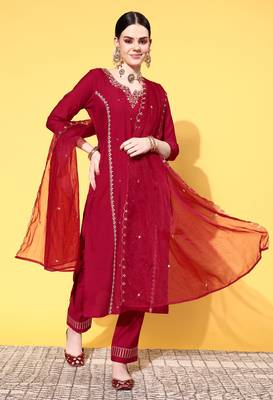 Maroon Sequence Zari work Cotton Blend Straight Kurta Pant with Dupatta 2
