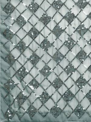 Grey embroidered georgette saree with blouse 4